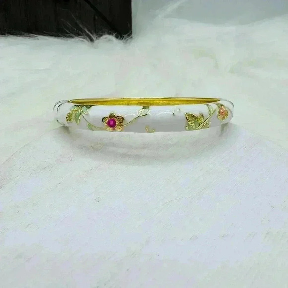 Flower Enamel Cloisonne Bracelet Bangle in White Base - Picture 4 of 9